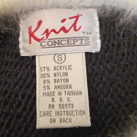 ANGORA BLACK/WHITE SWEATER w/ PEARLS - SIZE SMALL - Picture 5 of 6